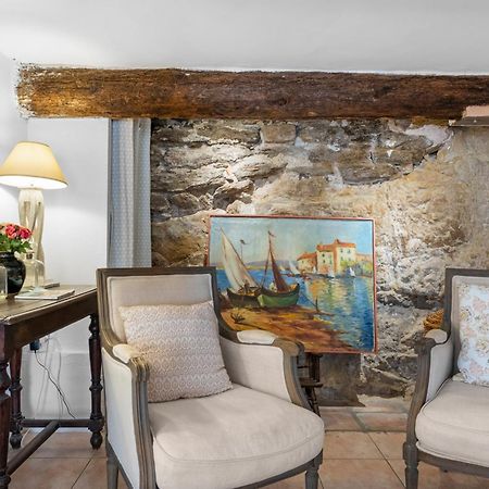 Апартаменты La Petite Provence Борм-ле-Мимоза Экстерьер фото